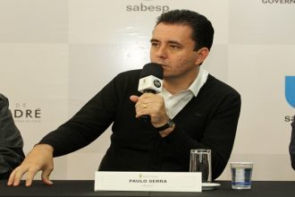 Prefeito Paulo Serra - Entrevista coletiva - Prefeitura_Sabesp - Fotos - Helber Aggio_PSA (4)