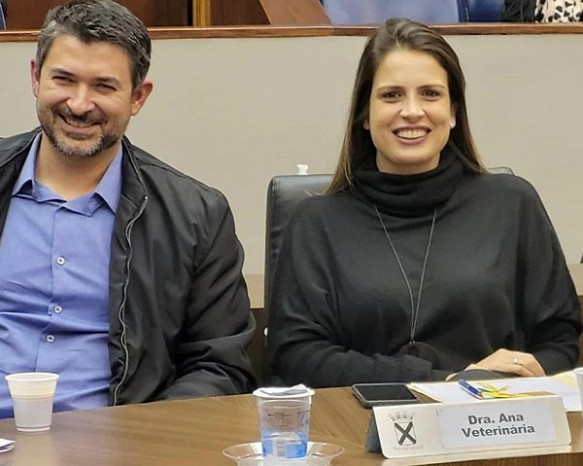 Vereador Eduardo Leite (PSB) e Vereadora Dra. Ana Veterinátia (União Brasil)